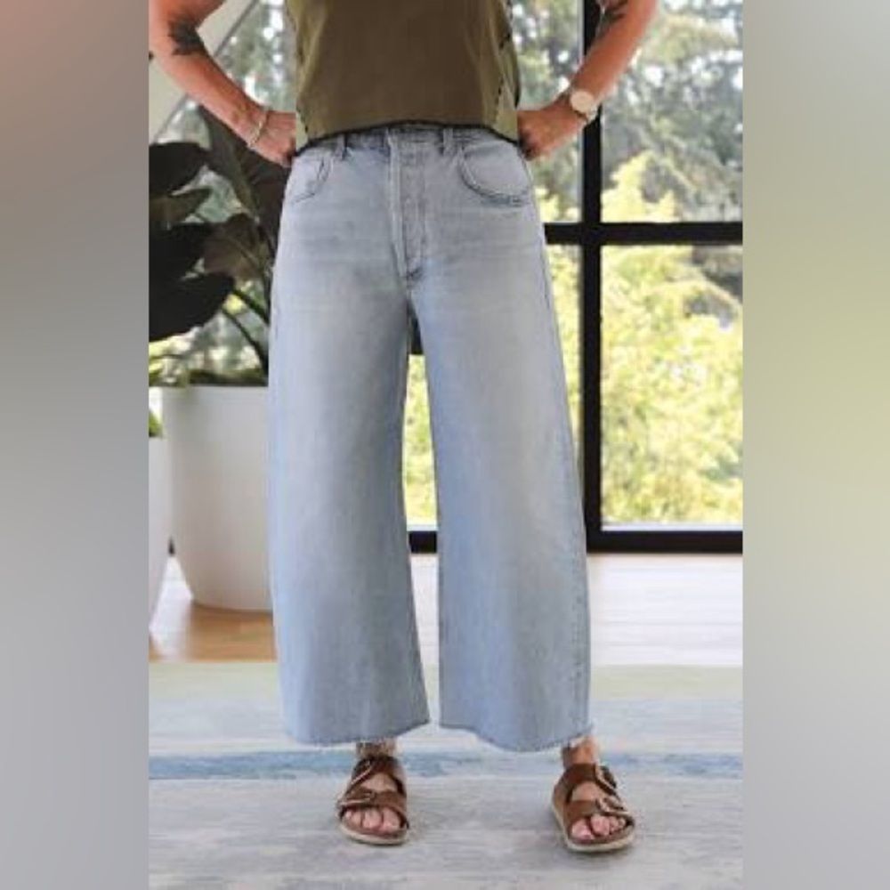 Citizens Of Humanity Light Wash High Rise Wide Leg Jeans